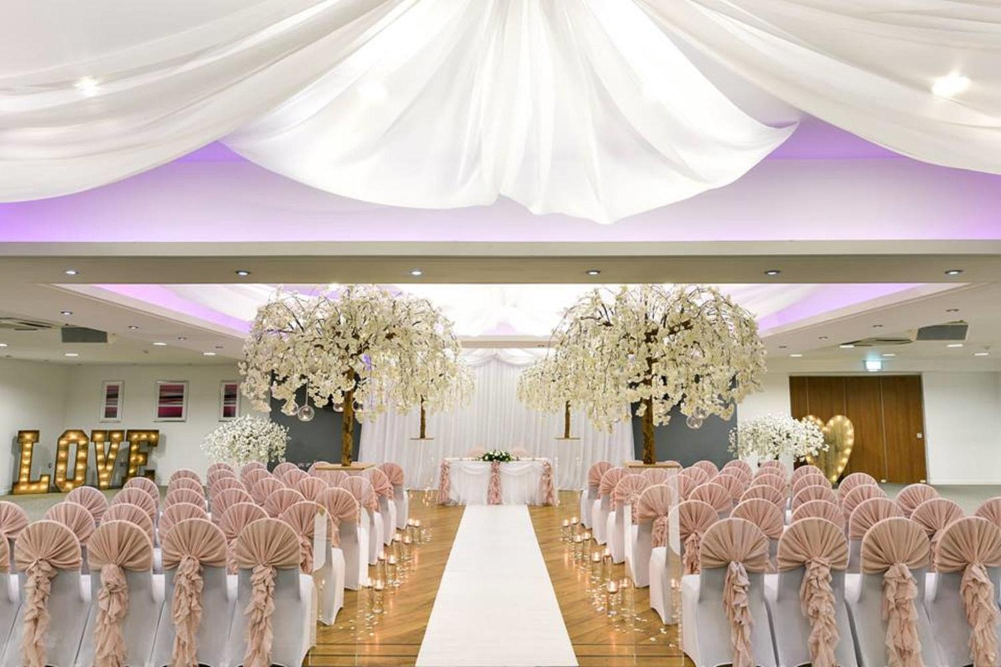 Holiday Inn - Manchester - Oldham By Ihg Failsworth Екстер'єр фото